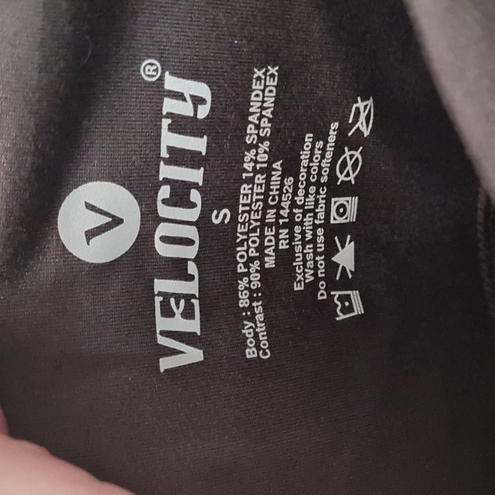 ✨VELOCITY Hi Rise SHORTS✨ - Picture 6 of 8